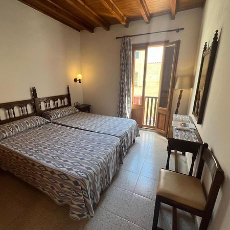 Hostal Restaurante Playa Colonia de Sant Jordi Zewnętrze zdjęcie
